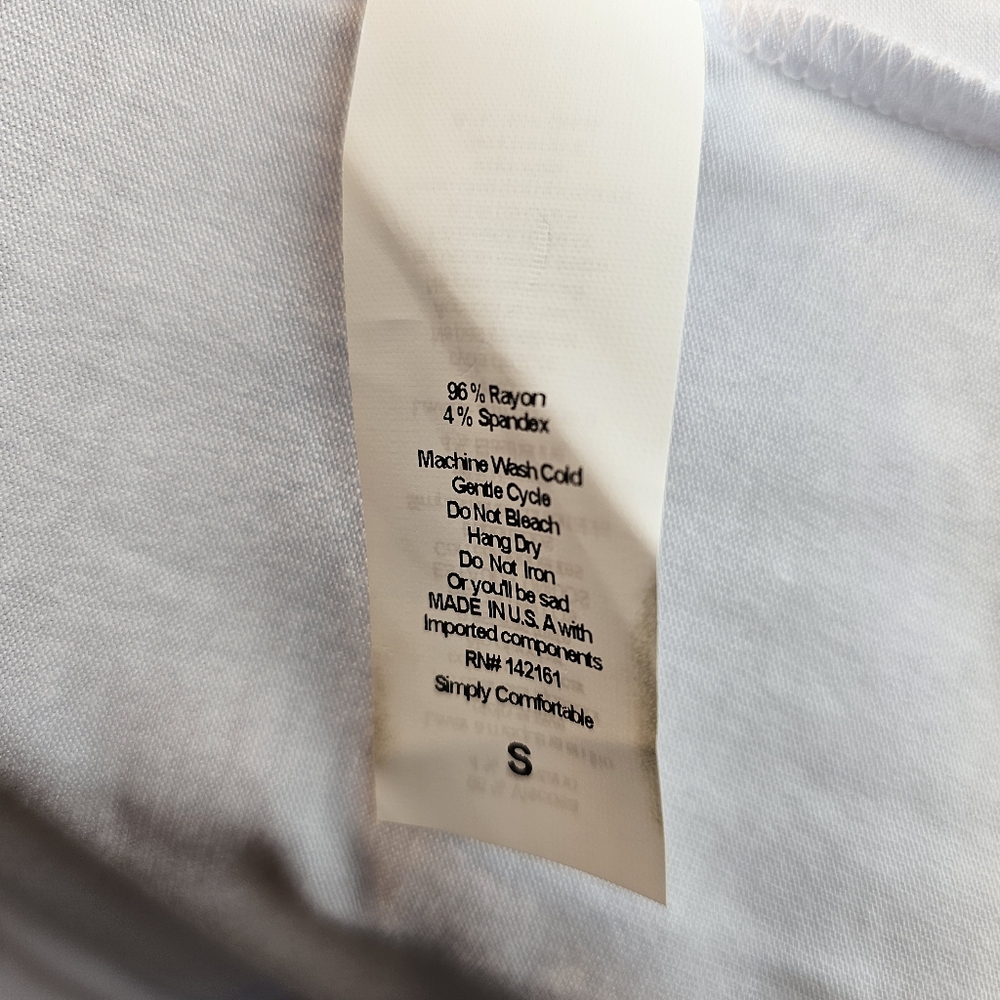 Bright White Classic LuLaRoe Tank Top - Picture 3 of 15